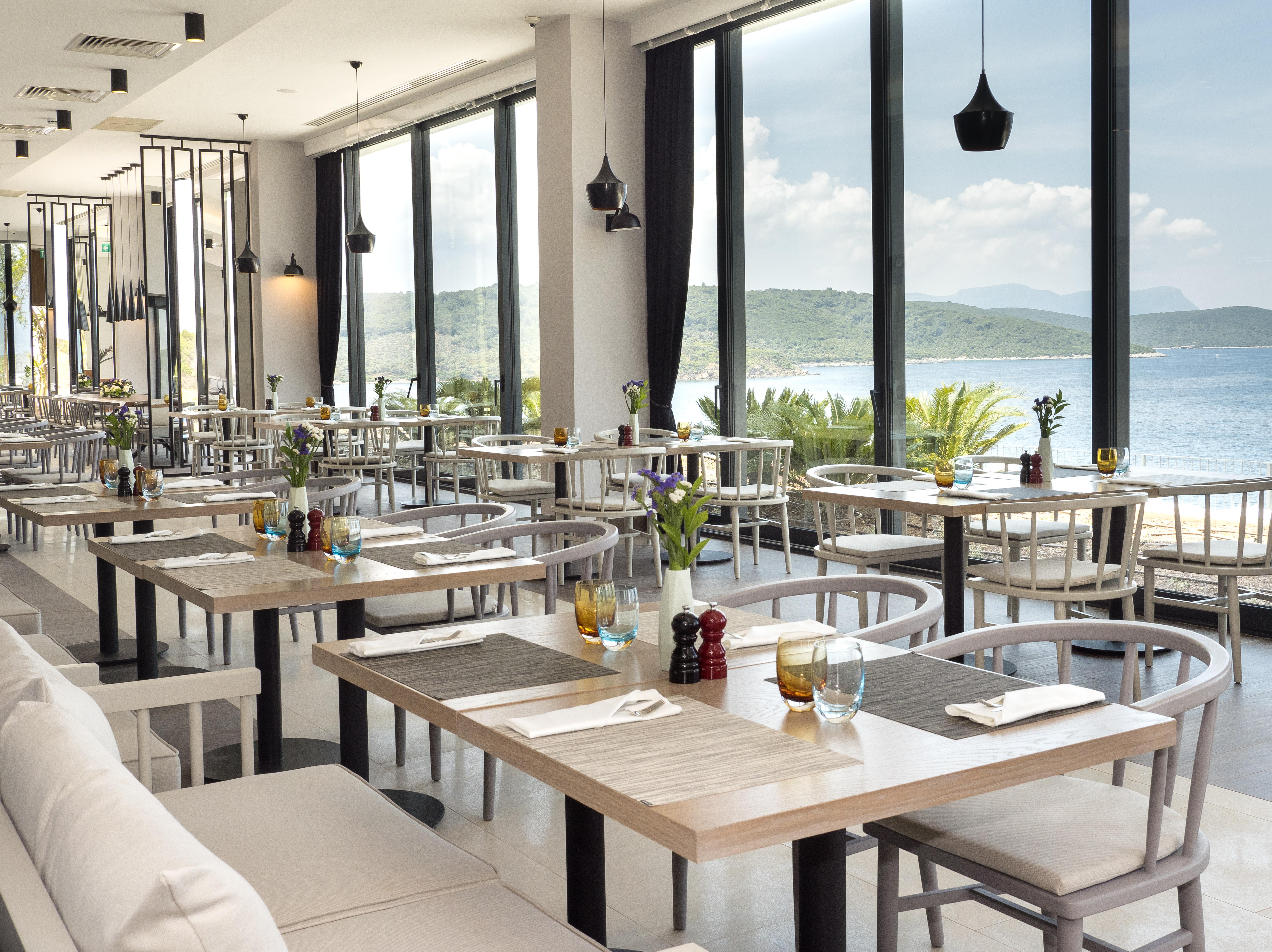 Le Meridien Bodrum Beach Resort Bogazici Bagian luar foto