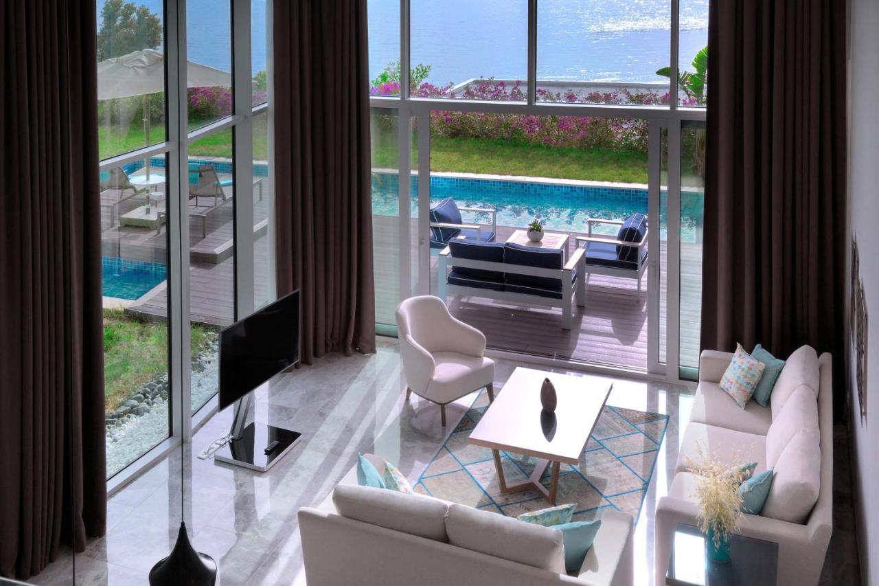 Le Meridien Bodrum Beach Resort Bogazici Bagian luar foto