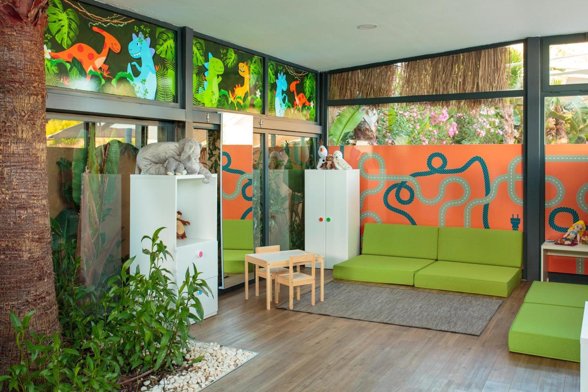 Le Meridien Bodrum Beach Resort Bogazici Bagian luar foto