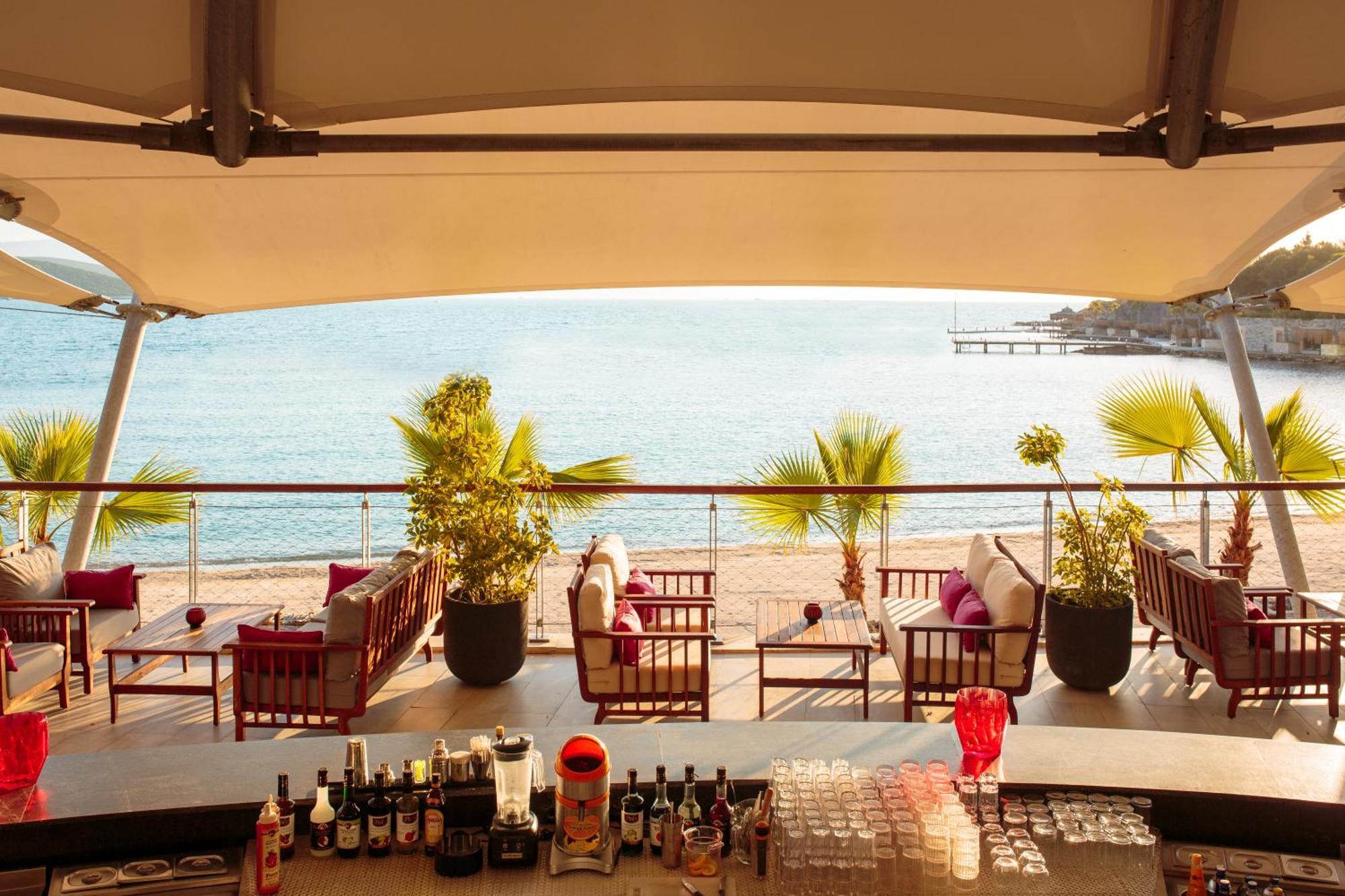 Le Meridien Bodrum Beach Resort Bogazici Bagian luar foto