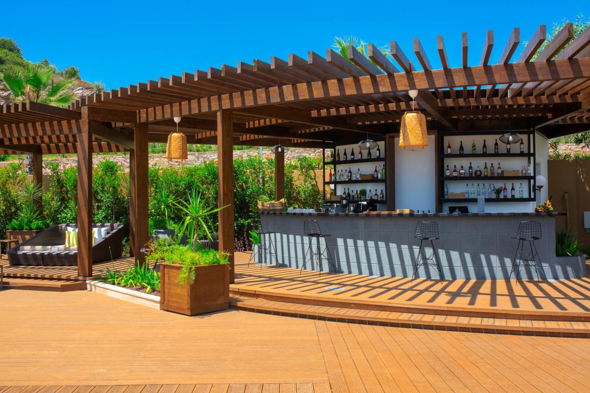 Le Meridien Bodrum Beach Resort Bogazici Bagian luar foto