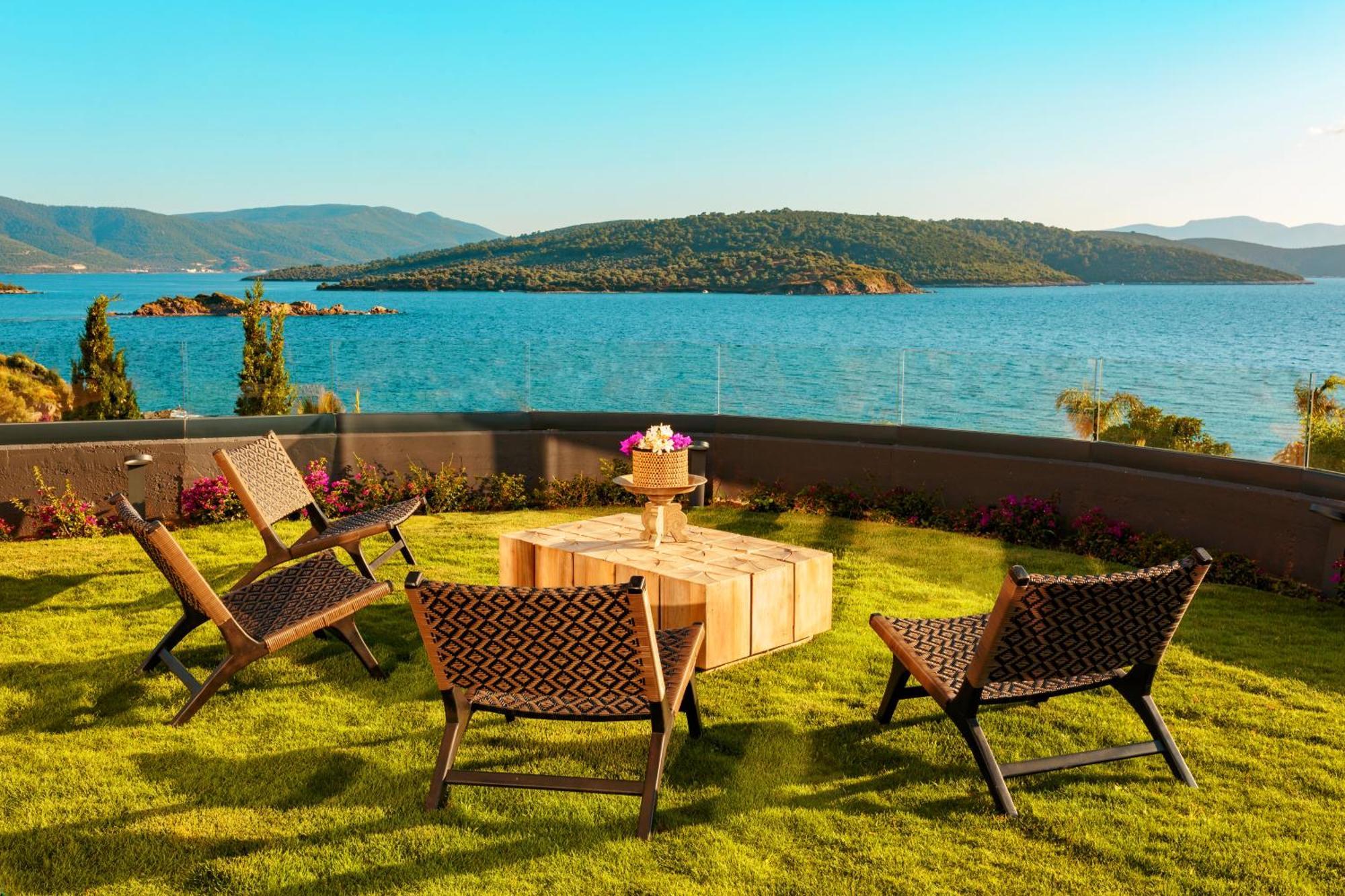 Le Meridien Bodrum Beach Resort Bogazici Bagian luar foto