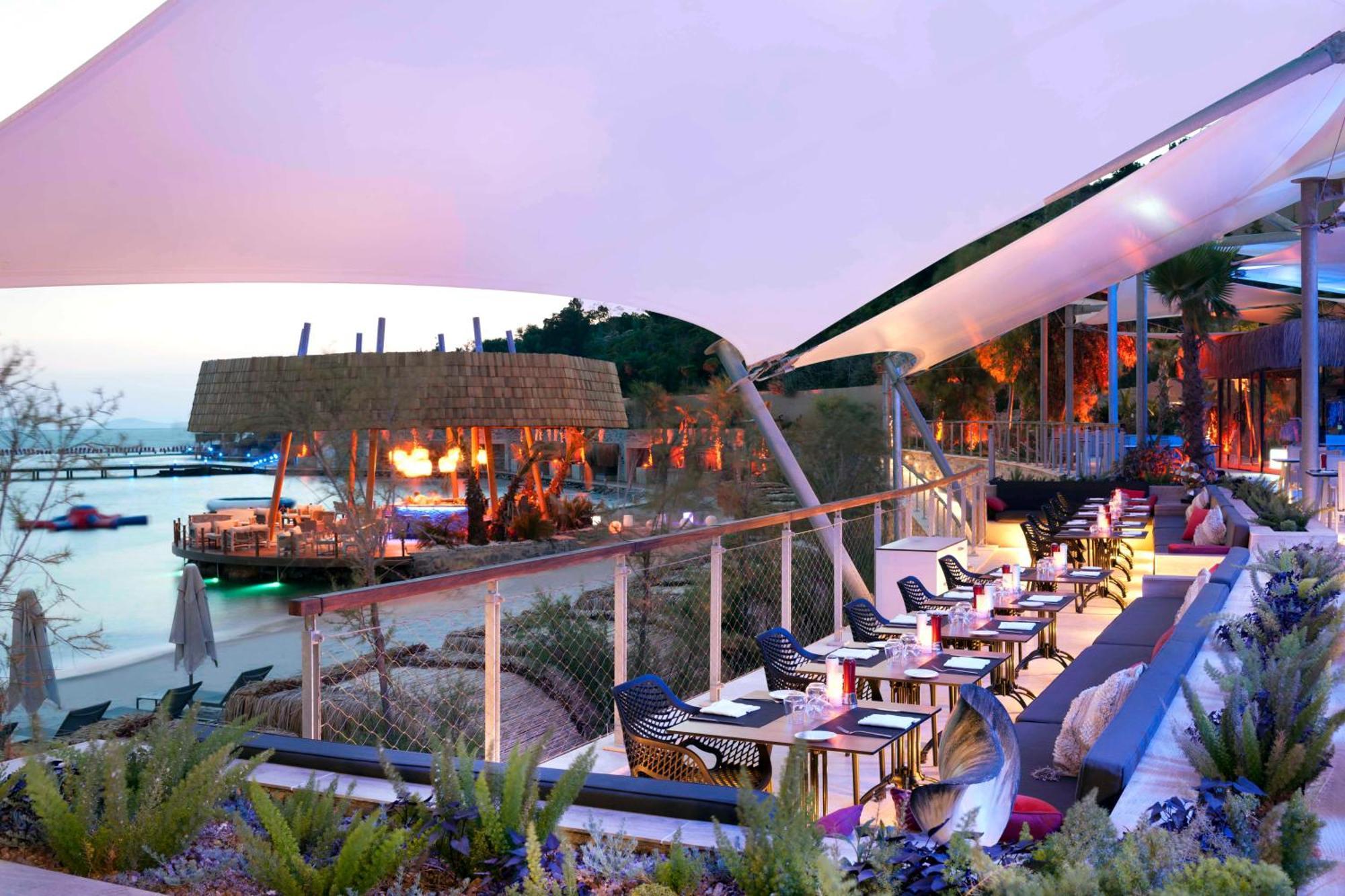Le Meridien Bodrum Beach Resort Bogazici Bagian luar foto