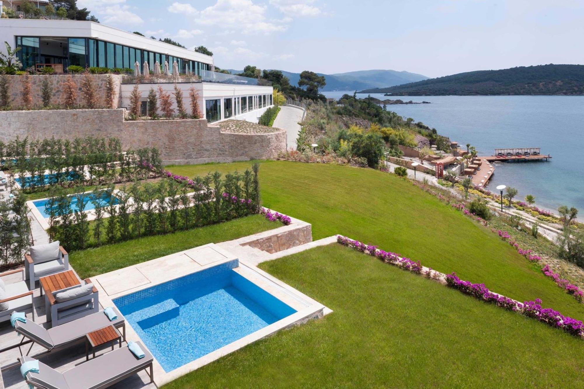 Le Meridien Bodrum Beach Resort Bogazici Bagian luar foto