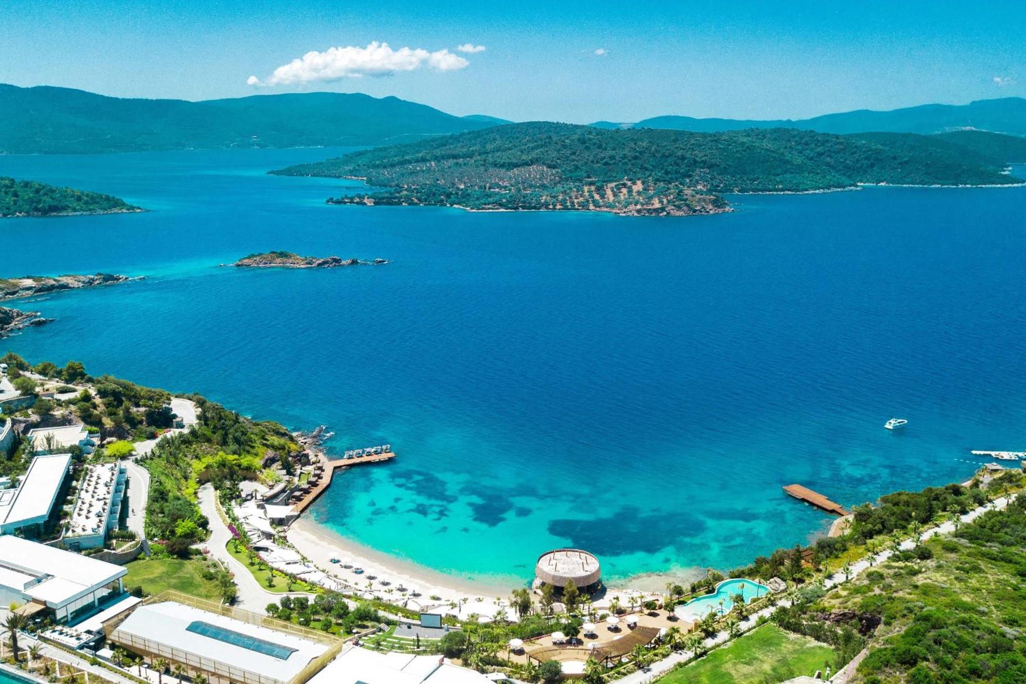 Le Meridien Bodrum Beach Resort Bogazici Bagian luar foto